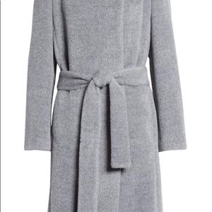 ISO BOSS Alpaca Wool Coexpen Coat Size 0 or 2